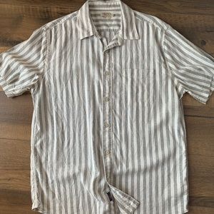 Faherty playa short sleeve large. MSRP $149